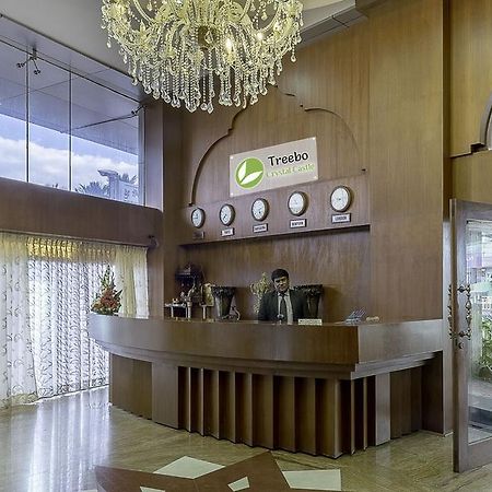 Hotel Treebo Crystal Castle Bangalore Esterno foto