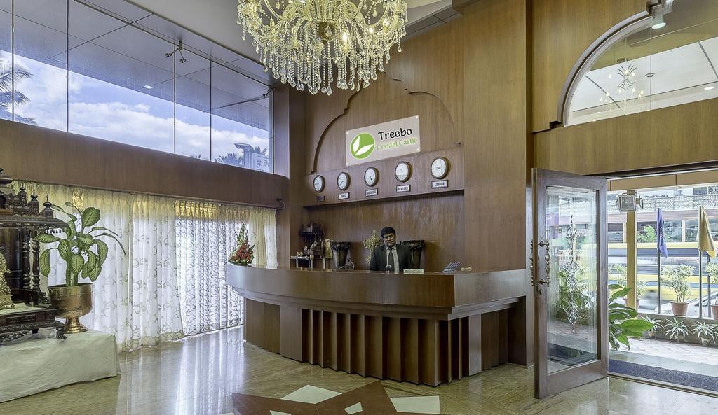 Hotel Treebo Crystal Castle Bangalore Esterno foto